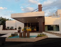 Exterior1a